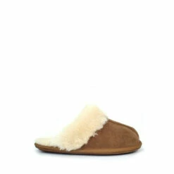 Lunar Natural Rapsody Suede Slippers 13 Lunar Natural Rapsody Suede Slippers -Lunar Shop unnamed file 1034