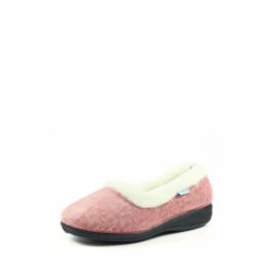 Lunar Pink Slippers -Lunar Shop unnamed file 1223