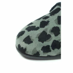 Lunar Grey Gamma Slippers -Lunar Shop unnamed file 1296