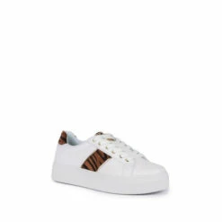 Lunar Pablo White Fashion Trainers -Lunar Shop unnamed file 1391