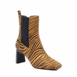 Lunar Tiga Zebra Print Ankle Boots -Lunar Shop unnamed file 2077