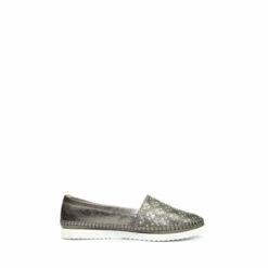 Lunar Natural Ashby Lightweight Metallic Pumps