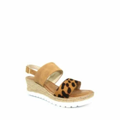 Alternative view of Lunar Natural Marvel Leopard Sandals