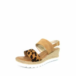 Lunar Natural Marvel Leopard Sandals -Lunar Shop unnamed file 563
