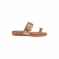 Lunar Pink Lynn Toe Loop Sandals -Lunar Shop unnamed file 650