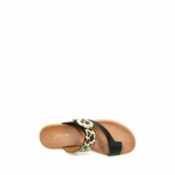 Lunar Black Toe Loop Sandals -Lunar Shop unnamed file 757