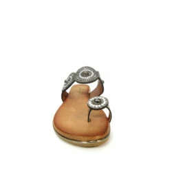 Lunar Natural Oyster Glitz Toe Loop Sandals -Lunar Shop unnamed file 789